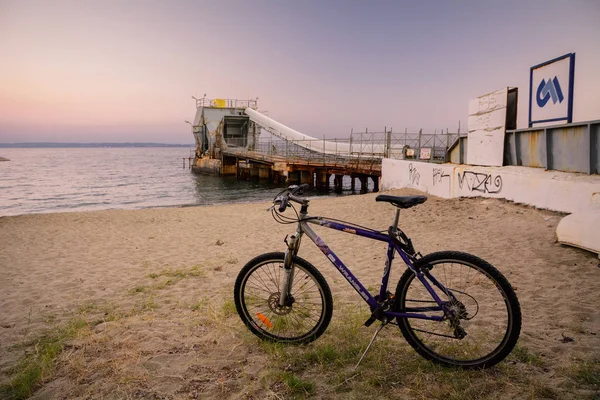 Paralia Gerakinis Sithonia Chalkidiki Greece June 2014 Bicycle Beach Background — Stock Photo, Image