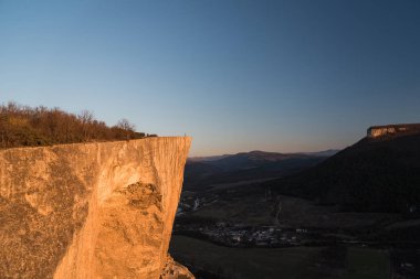 Bakhchysarai, Kırım Cumhuriyeti - 1 Nisan 2019: Kachi-Kalon (Kachi-Kalyon) Kırım ortaçağ mağara manastırı