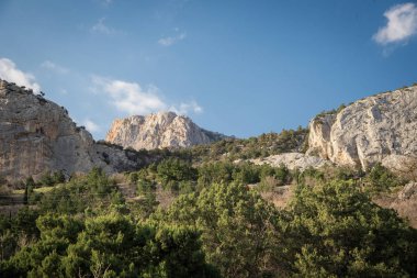 Foros, Kırım Cumhuriyeti - 1 Nisan 2019: Kırım yarımadasının çok güneyindeki dağlar