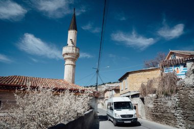 Bakhchysarai, Kırım Cumhuriyeti - 1 Nisan 2019: Kırım Cumhuriyeti'nin merkezinde Kırım Tatarlarının şehir görünümü