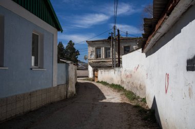 Bakhchysarai, Kırım Cumhuriyeti - 1 Nisan 2019: Kırım Cumhuriyeti'nin merkezinde Kırım Tatarlarının şehir görünümü