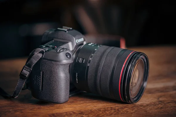 Москва Россия Января 2019 Года Новая Камера Canon Eos Мегапиксельная — стоковое фото