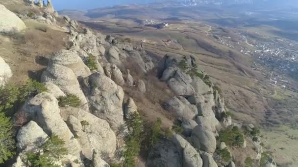 克里米亚共和国阿卢什塔的德梅尔吉 2019年4月1日 德默德芝山脉 鬼谷和月球 角的神奇景色 — 图库视频影像