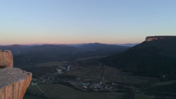 Bakhchysarai República Crimeia Abril 2019 Voo Drone Perto Desfiladeiro Canyon — Vídeo de Stock