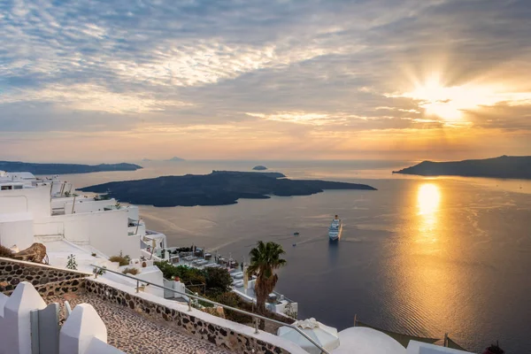 Santorini Grecia Pintoresca Vista Las Tradicionales Casas Cicládicas Santorini Acantilado — Foto de Stock