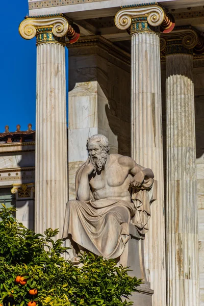 Estátua Filósofo Grego Sócrates Frente Academia Atenas Grécia — Fotografia de Stock