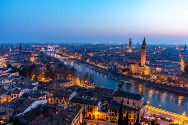 Sunset, Italya 'da Verona panoramik görünümü