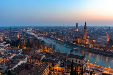 Sunset, Italya 'da Verona panoramik görünümü