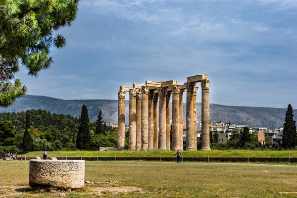 Der Tempel des Olympischen Zeus in Athen, Griechenland — Stockfoto