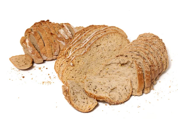 Традиційні Скибочки Зернового Хліба Білому Тлі — стокове фото