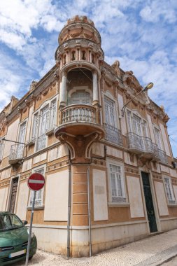 Portekiz şehirlerinin tipik binalarının görüntüsü.
