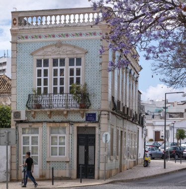 Portekiz şehirlerinin tipik binalarının görüntüsü.