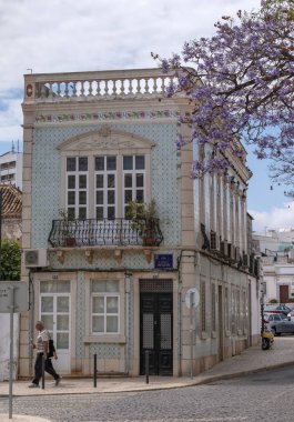 Portekiz şehirlerinin tipik binalarının görüntüsü.