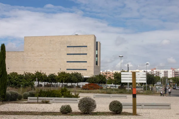 Vista Del Teatro Moderno Ciudad Faro Portugal — Foto de Stock