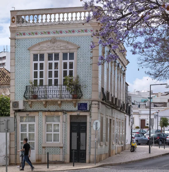 Portekiz şehirlerinin tipik binalarının görüntüsü.