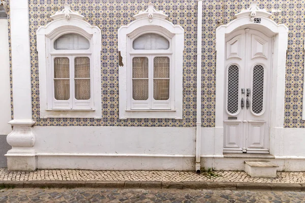 Vista Dos Edifícios Típicos Das Cidades Portuguesas — Fotografia de Stock