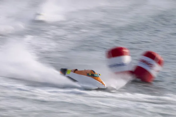 Portimao Portekiz Mayıs 2018 Hızlı Powerboat Portimao Portekiz Bir Nehir — Stok fotoğraf