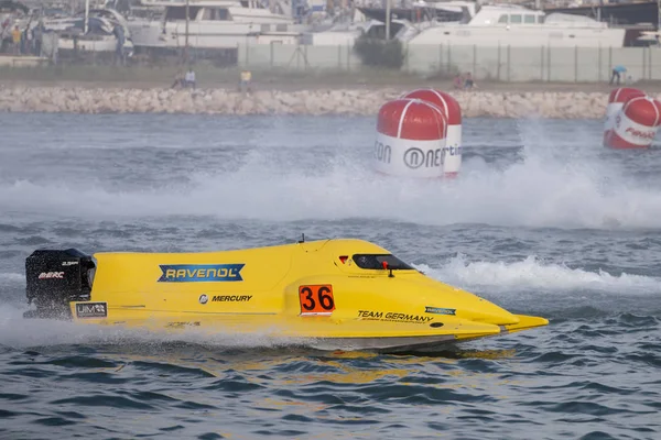 Portimao, Portekiz: 20 Mayıs, 2018 - Portekizce Grand Prix - F1 yarış olay 2018 Edition Powerboat Portimao Arade Nehri üzerinde Portekiz düzenlenen.