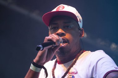 Faro, Portekiz: 30 Ağustos, 2018 - müzik grubu, Sacik kaş, Festival F üzerinde gerçekleştirir