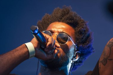 Faro, Portekiz: 30 Ağustos, 2018 - müzik grubu, Sacik kaş, Festival F üzerinde gerçekleştirir