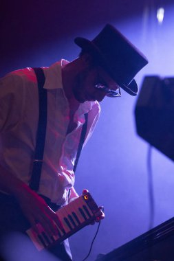 Faro, Portekiz: 31 Ağustos, 2018 - müzik grubu, Alexander Search, Festival F üzerinde gerçekleştirir