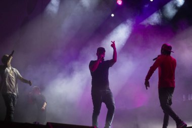 Faro, Portekiz: 1 Eylül, 2018 - müzik grubu, Piruka, Festival F, Faro, Portekiz şehir büyük bir festival gerçekleştirir.