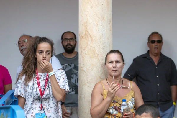 葡萄牙 第三十 2018年8月 观众观看音乐艺术家在节日 在葡萄牙法鲁市的一个大节日 — 图库照片