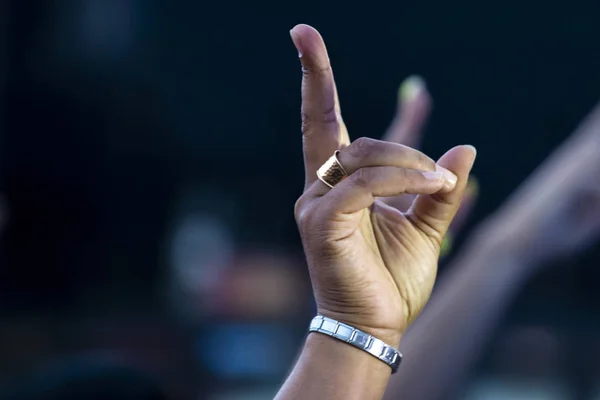 Nahaufnahme Der Hände Auf Dem Konzertfestival — Stockfoto