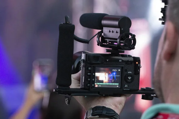 View Modern Shooting Concert Professional Camera Microphone — Stock Photo, Image