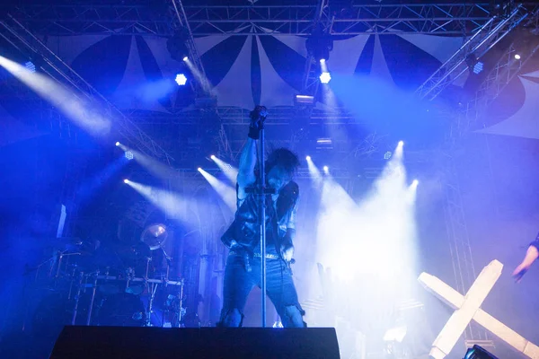 ファロ ポルトガル 2018 音楽バンド Moonspell 実行祭 ファロ ポルトガルの都市に大きなお祭りで — ストック写真