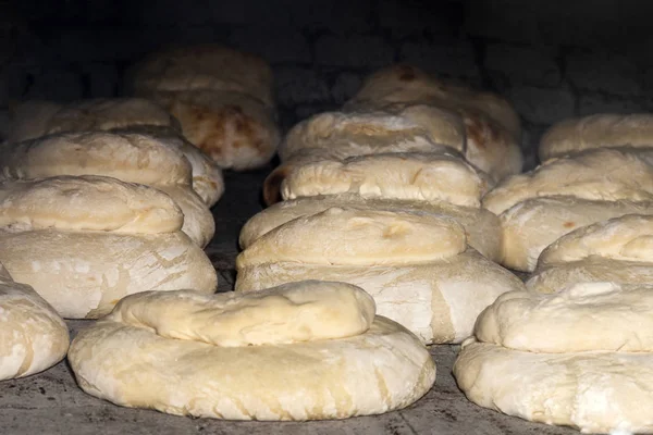 Traditional Rustic Bread Cooking Stone Charcoal Oven Tradition Alentejo Algarve — Stock Photo, Image