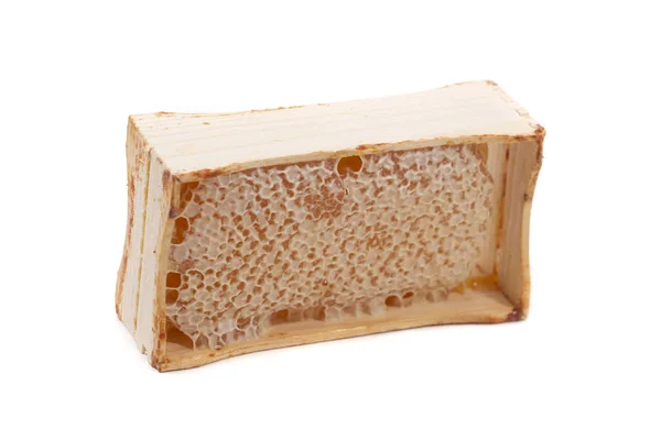 Zbliżenie Słodkie Honeycomb Paka Białym Tle Białym Tle — Zdjęcie stockowe