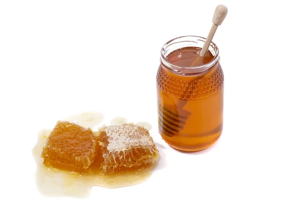 Söta Honeycomb Bit Och Jar Isolerad Vit Bakgrund — Stockfoto