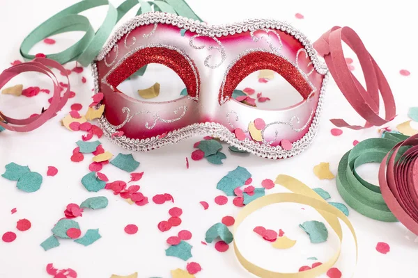 Red Venetian Mask Confetti Isolated White Background — Stock Photo, Image