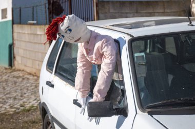 maios denilen el yapımı bebek