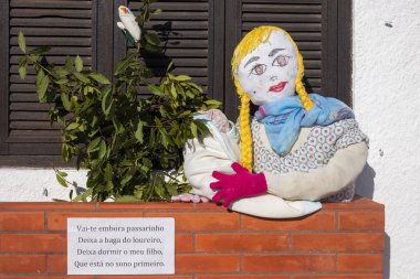 maios denilen el yapımı bebek