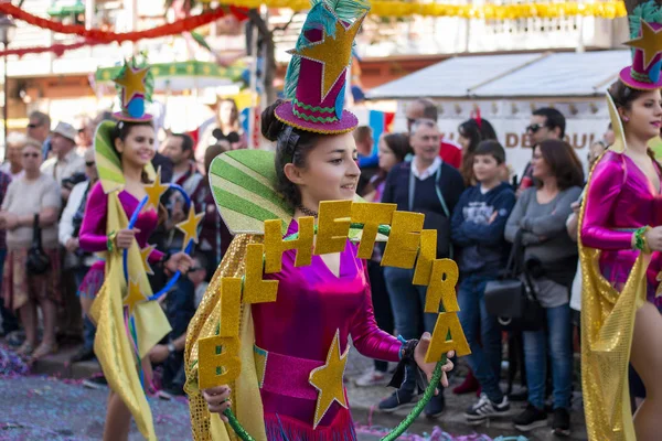 Karnevalsumzug-Teilnehmer — Stockfoto