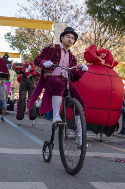 Karnaval geçit Festivali katılımcıları