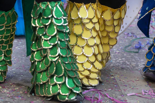 Partecipanti al festival della sfilata di Carnevale — Foto Stock