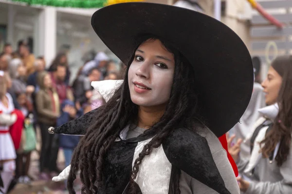 Karnaval geçit Festivali katılımcıları