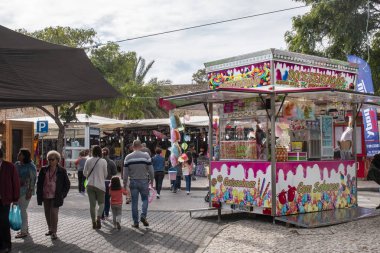 eğlenceli adil olay