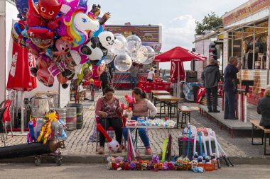eğlenceli adil olay