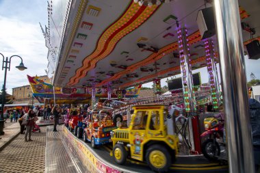 eğlenceli adil olay