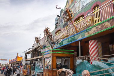 eğlenceli adil olay