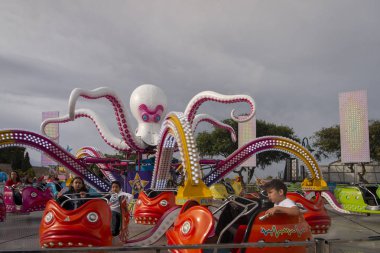 eğlenceli adil olay