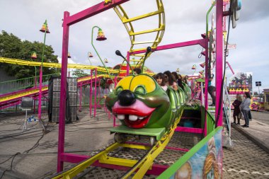 eğlenceli adil olay