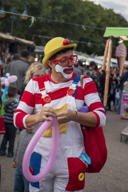 eğlenceli adil olay