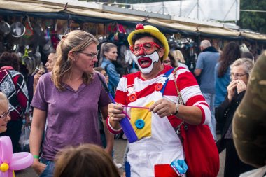 eğlenceli adil olay