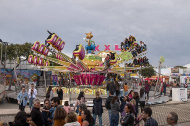 eğlenceli adil olay