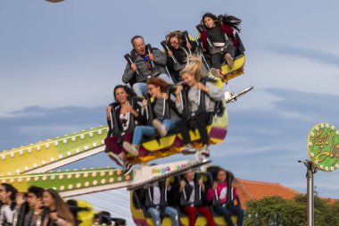 eğlenceli adil olay